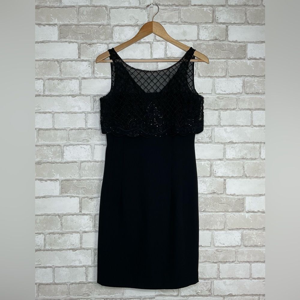 Donna Morgan Black Sleeveless Dress Size 4